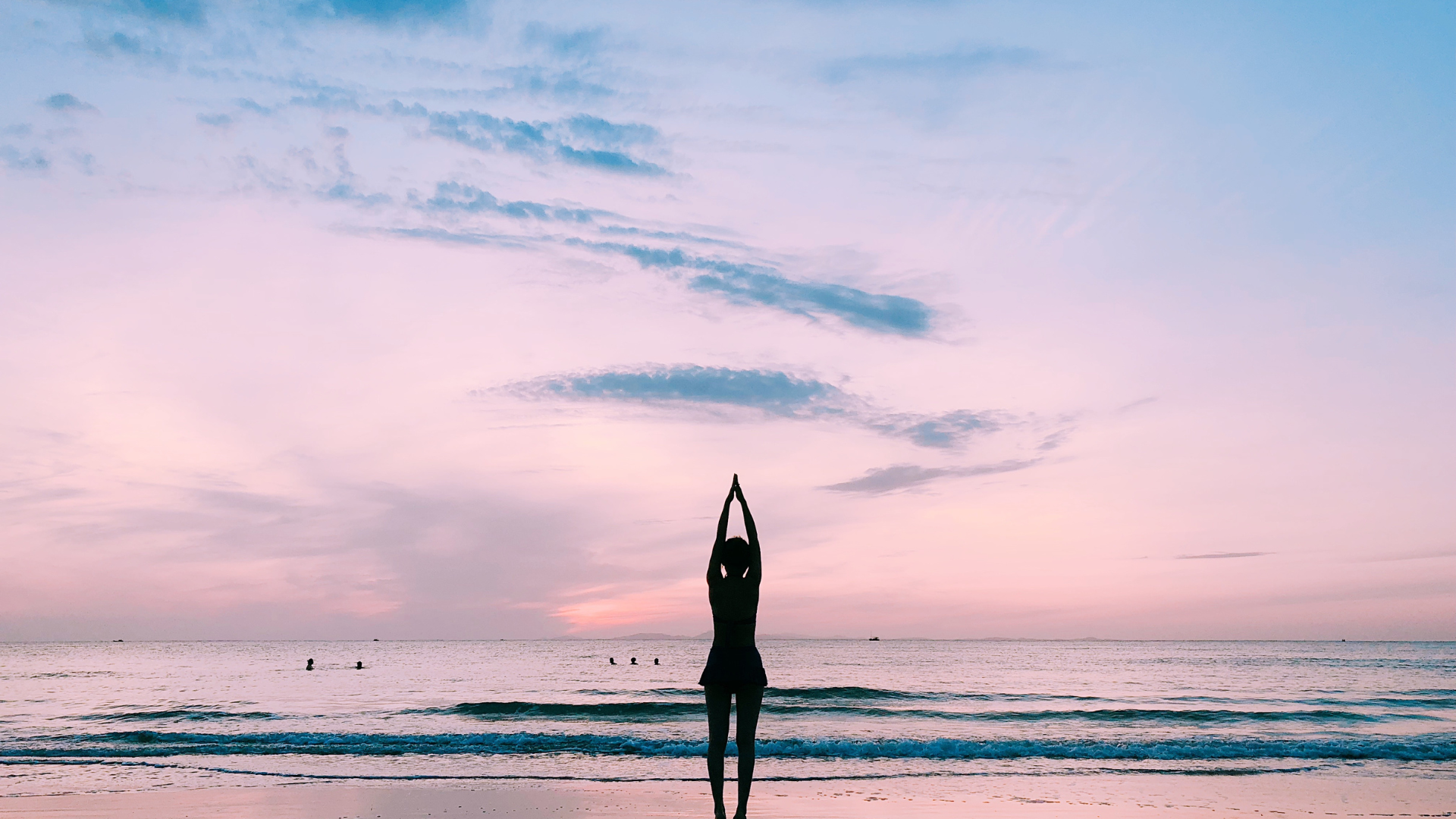 B&B Ellfo degli Ulivi - Yoga sulla spiaggia- 1920x1080 pixel